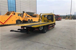 太阳宫非事故拖车